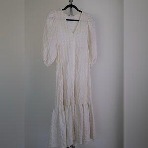 Zara XS Textured Cream Maxi Dress